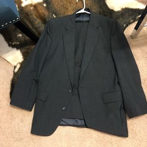 Kilburne and Finch. Men’s dress suit.